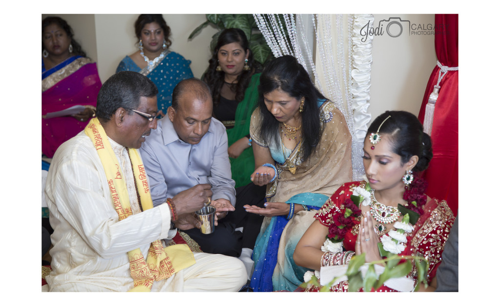 Calgary Hindu Wedding Photography Affordable (5)