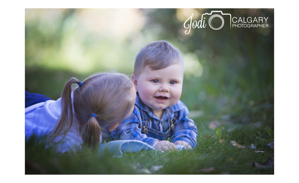 Calgary photographers with 10year experience photographing families, weddings and business headshots. South Calgary Studio. All packages include edited digital images