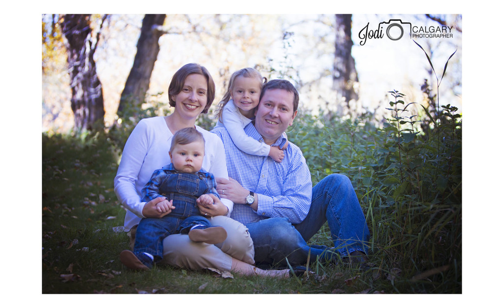 Calgary photographers with 10year experience photographing families, weddings and business headshots. South Calgary Studio. All packages include edited digital images